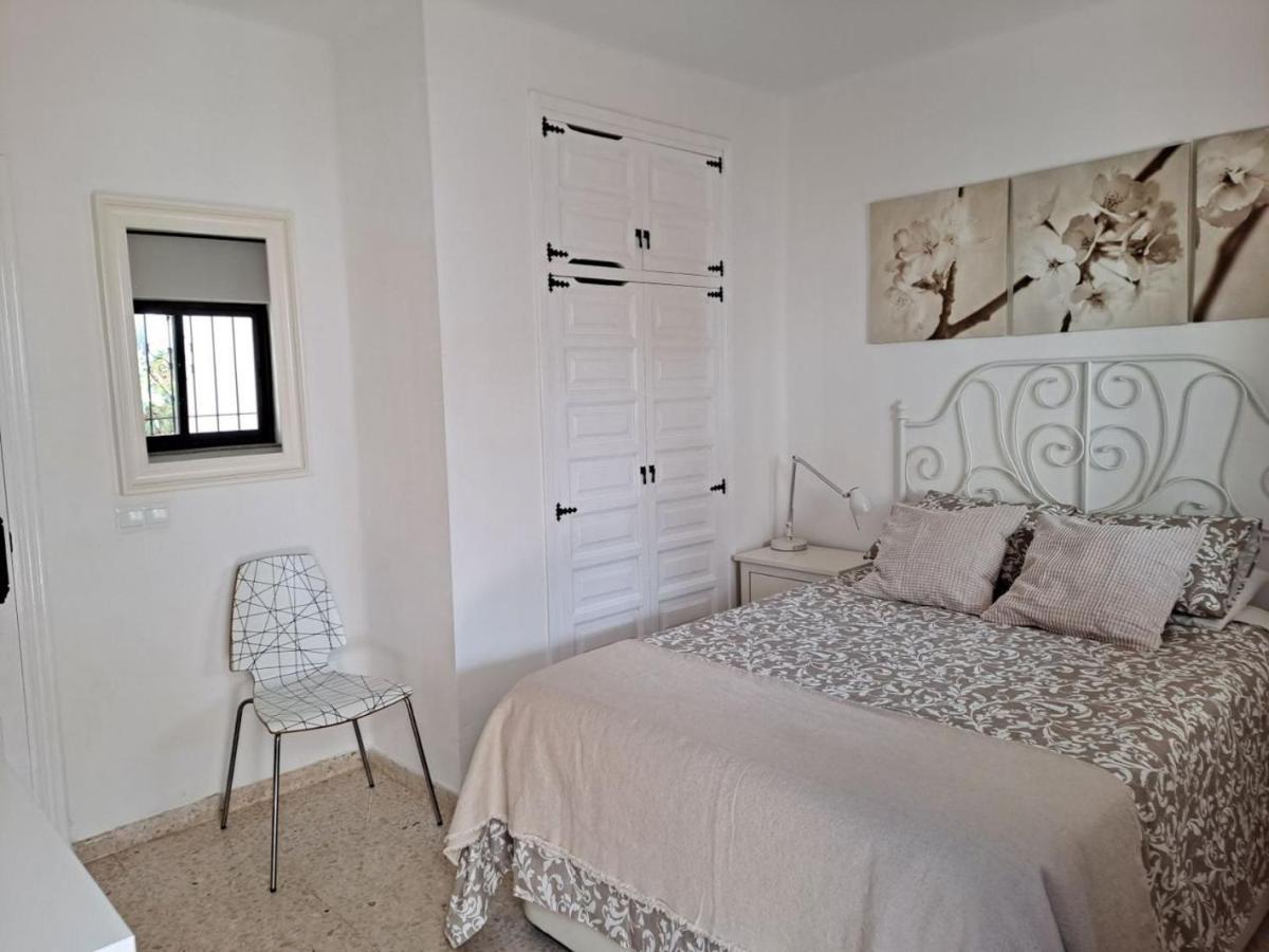 Capistrano Pueblo 106A Menyber Apartment เนร์คา ภายนอก รูปภาพ