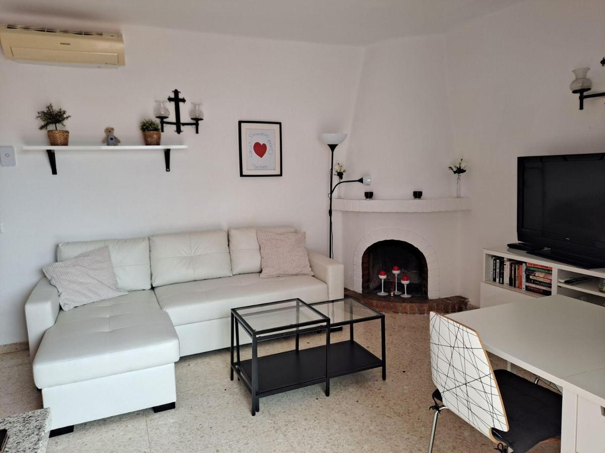 Capistrano Pueblo 106A Menyber Apartment เนร์คา ภายนอก รูปภาพ